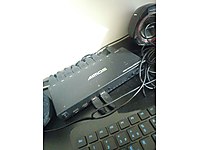 Almos 8 Port KVM Switch