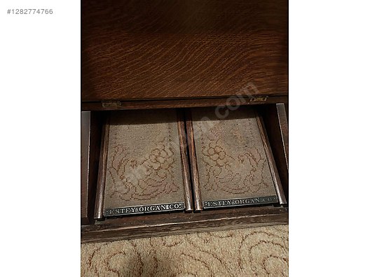 İkinci El ve Sıfır Alışveriş / Antika / Enstrüman / Antika Tuşlu Çalgı