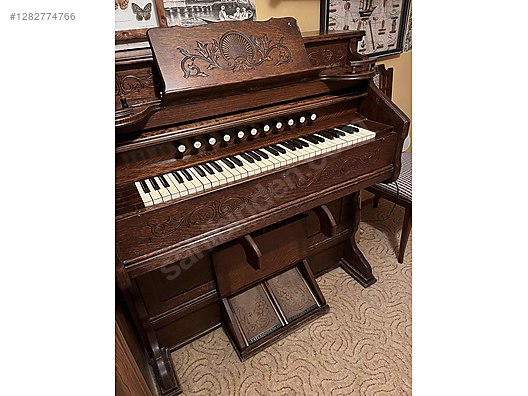 İkinci El ve Sıfır Alışveriş / Antika / Enstrüman / Antika Tuşlu Çalgı