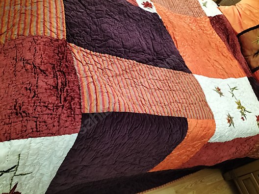 Used & Brand New Items / Home Decor / Home Textiles / Bedspread