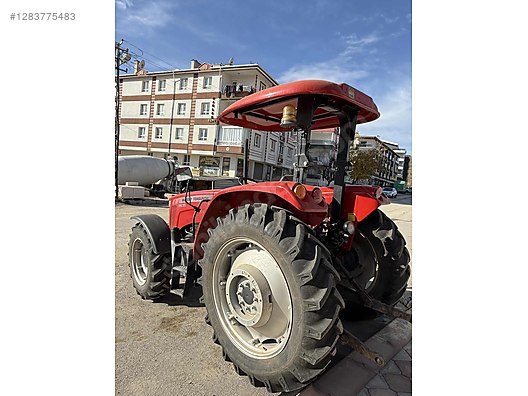 Machinery / Agricultural Machines / Tractors / Massey Ferguson / 2635