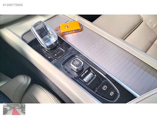 Vasıta / Arazi, SUV & Pickup / Volvo / XC60 / 2.0 B4 / Inscription 