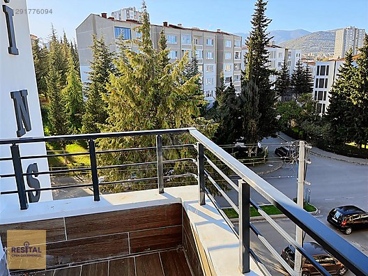 Pelitköy'de sıfır cam balkonlu ara kat kiralık daire