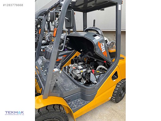 Machinery / Industrial / Carrying & Stacking Equipment / Forklifts / For Sale / Alfa