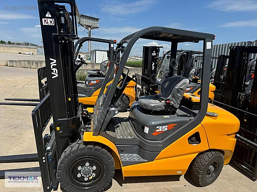 Machinery / Industrial / Carrying & Stacking Equipment / Forklifts / For Sale / Alfa