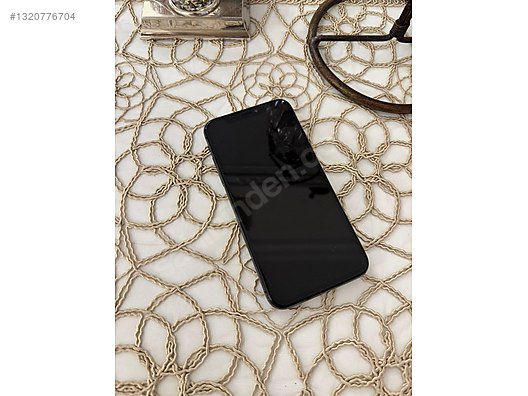 Apple / iPhone X / İPHONE X 64 GB YURT İÇİ FACE İD AKTİF SORUNSUZ