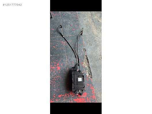 360104638R RENAULT Scenic II Elektrikli El Fren Motoru ve Teli Komple 360104638R OEM 360104638R Oto Mavili