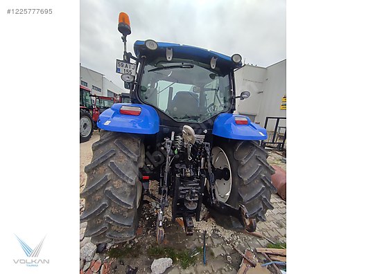 Machinery / Agricultural Machines / Tractors / New Holland / TR6.140