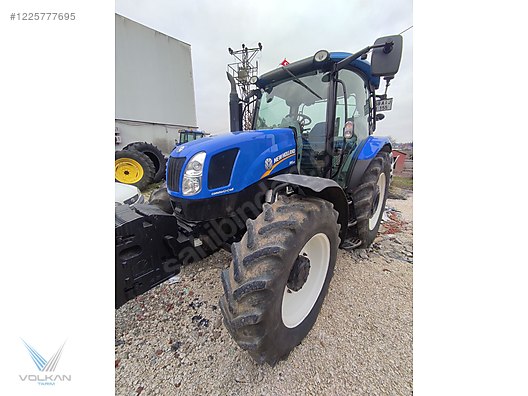 Machinery / Agricultural Machines / Tractors / New Holland / TR6.140