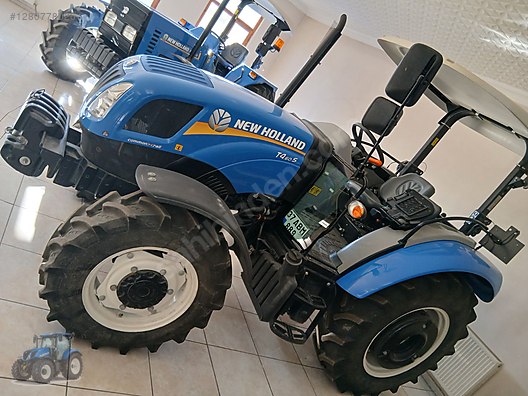 Machinery / Agricultural Machines / Tractors / New Holland / T4.60S