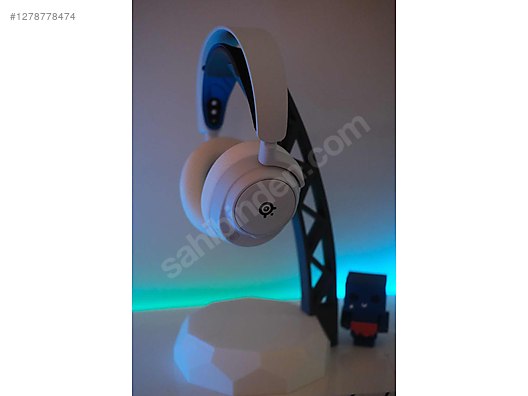 Used & Brand New Items / Computers / Peripherals / Headphones & Microphones