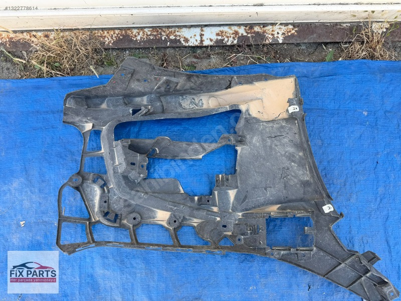 BMW 4 Serisi Tampon Braketi (Ön)
