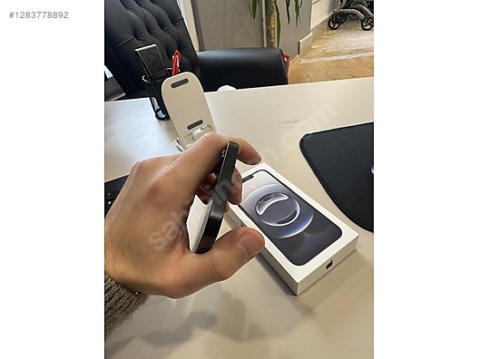 Used & Brand New Items / Cell Phones & Accessories / Cell Phones / Apple / iPhone 16e