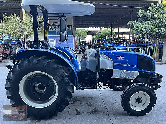 Machinery / Agricultural Machines / Tractors / New Holland / TT60 Classic