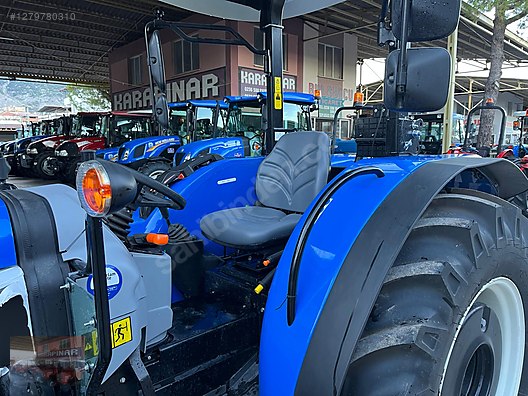 Machinery / Agricultural Machines / Tractors / New Holland / TT60 Classic