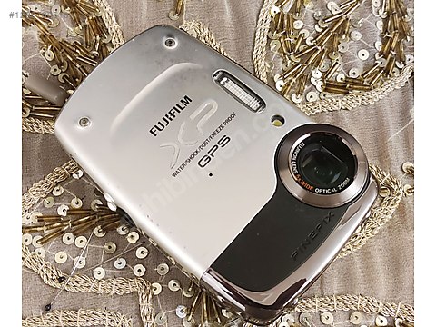 Fujifilm FinePix XP30 16MP ジャンク Kompakt / Fujifilm / FinePix XP30 / Fujifilm FinePix XP30 14.0MP