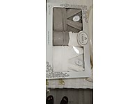 AİLE BORNOZ SETTİ KUTUSUNDA 6 PARÇA