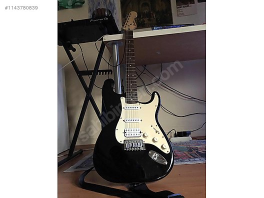 Fender squier deals mm