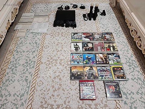 A DAN Z YE PS3 + OYUN + MOVE SET açıklamayı okuyunuz sahibinden