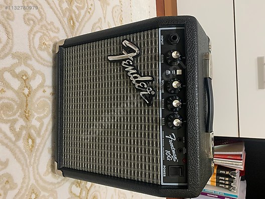 Fender frontman clearance 10g 10 watts