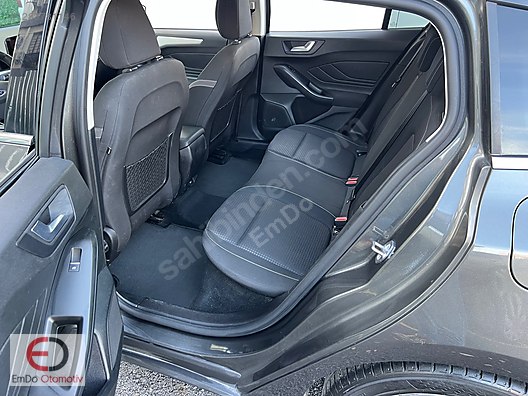 Vasıta / Otomobil / Ford / Focus / 1.5 EcoBlue / Titanium