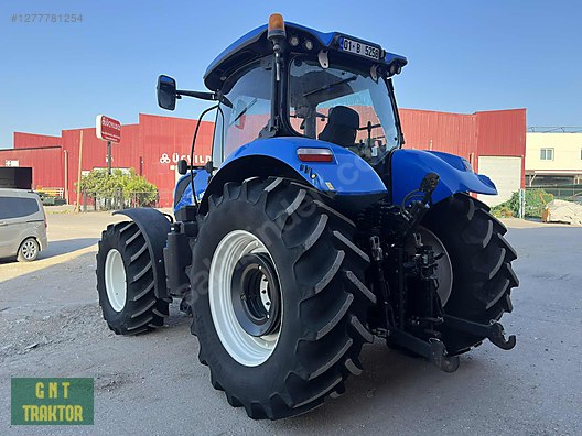 Machinery / Agricultural Machines / Tractors / New Holland / T7.210