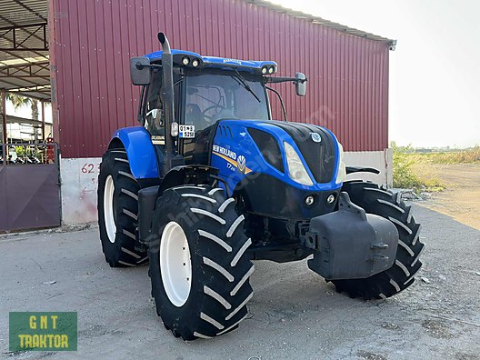 Machinery / Agricultural Machines / Tractors / New Holland / T7.210