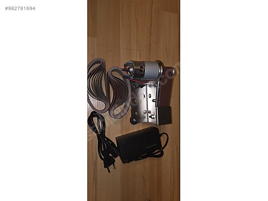 Mini bant zımpara makinesi 330mmx30mm bant ölçülerine sahiptir on