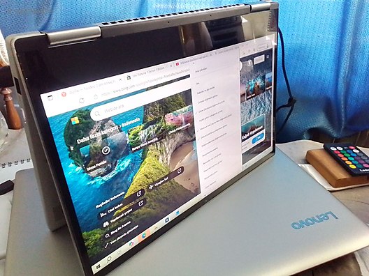 Lenovo / Lenovo Yoga 720-13IKB dokunmatik ekranlı notebook