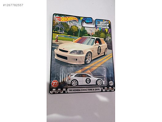 Hot Wheels 1:64 Scale Boulevard - Honda Civic Type R Diecast Car
