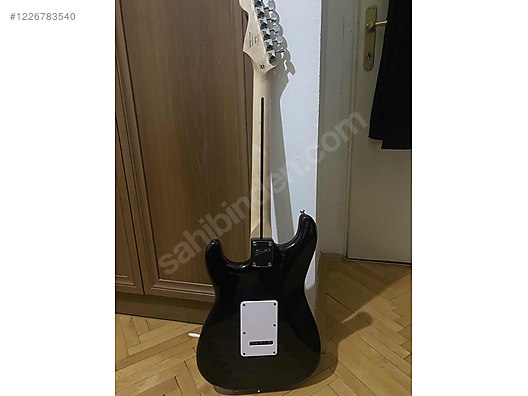 Squier Elektro Gitar