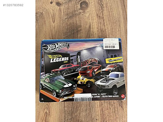 Hot Wheels Diecast Model 1:64 Ford Araba - 1320783592
