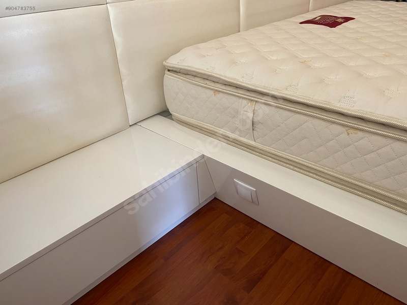 Fuga Model Lüx Yatak Baza Fiyatları ve Yatak Odası Mobilyaları