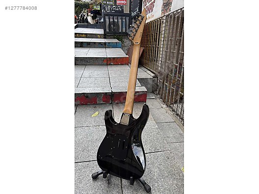 İkinci El ve Sıfır Alışveriş / Müzik / Müzik Aletleri / Telli Çalgılar / Gitar / Elektro