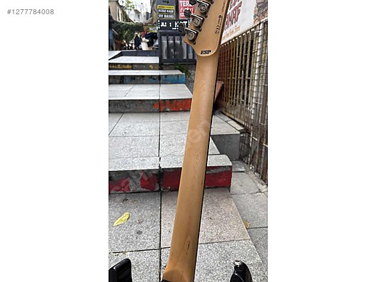 İkinci El ve Sıfır Alışveriş / Müzik / Müzik Aletleri / Telli Çalgılar / Gitar / Elektro