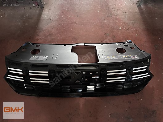 Dacia Duster XJD Makyajlı Kasa Ön Panjur OrjinalSıfır 622547433R