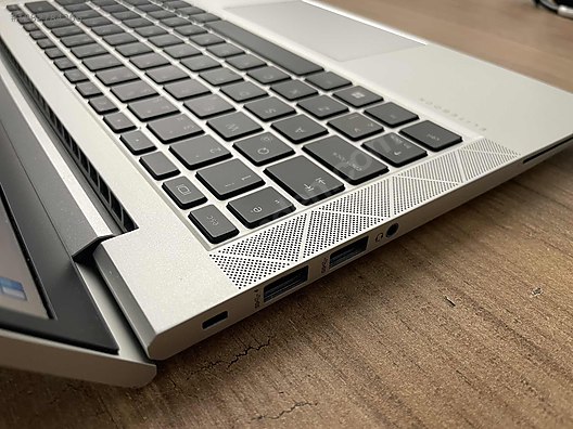 Used & Brand New Items / Computers / Laptops & Notebooks / Laptops / HP