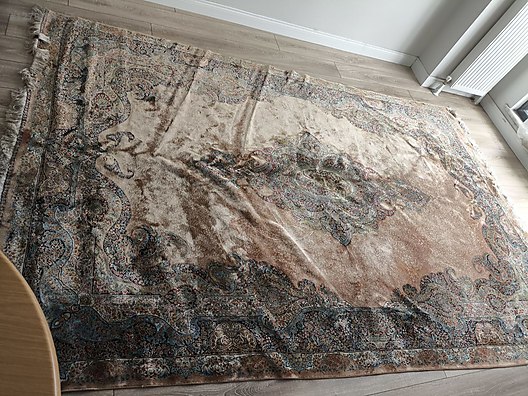 Used & Brand New Items / Mother & Baby / Home Textiles / Carpets & Rugs