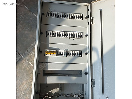 İkinci El ve Sıfır Alışveriş / Bahçe & Yapı Market / Yapı Malzemeleri / Elektrik Tesisatı / Sigorta Kutusu