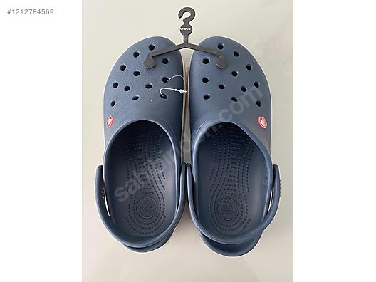 Crocs slip on slippers online