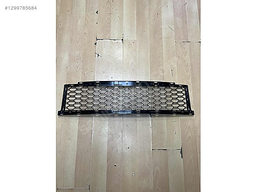 オーダー受付③　3/9 BMW Ön Tampon Orta Izgara F39 OEM:51118069689 - İlan ve