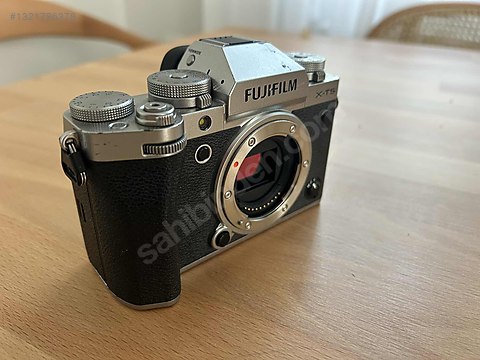 Aynasız / Fujifilm / X-T5 / Temiz emlak çekiminde kullanılmış X-T5
