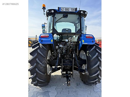 Machinery / Agricultural Machines / Tractors / New Holland / T5.110