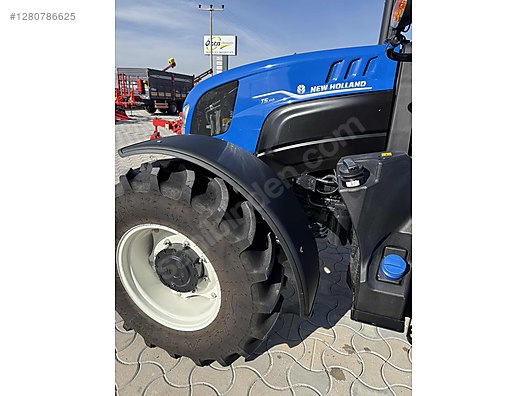 Machinery / Agricultural Machines / Tractors / New Holland / T5.110