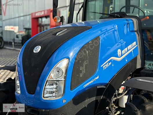 Machinery / Agricultural Machines / Tractors / New Holland / TD5.80