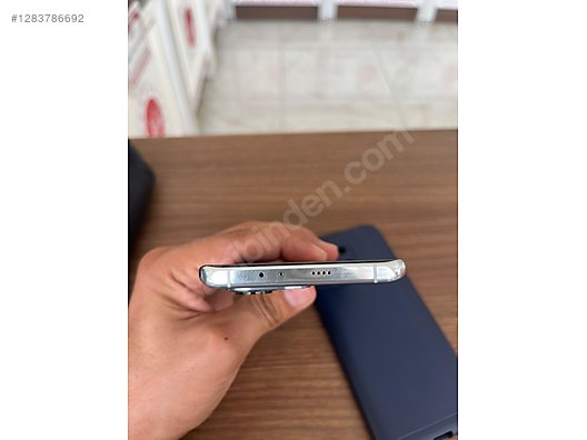 Used & Brand New Items / Cell Phones & Accessories / Cell Phones / Xiaomi / Mi 11