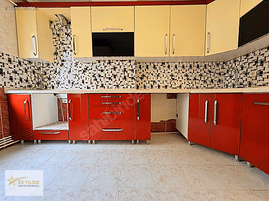 EN İYİ KONUMDA ASANSÖRLÜ TEMİZ 3+1 KİRALIK DAİRE #1286786724