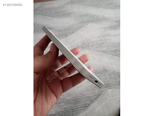 Used & Brand New Items / Cell Phones & Accessories / Cell Phones / Apple / iPhone 16e