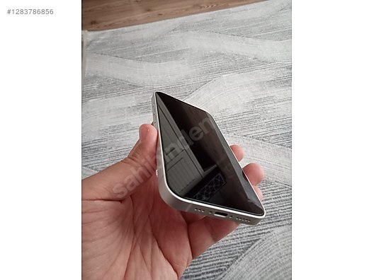 Used & Brand New Items / Cell Phones & Accessories / Cell Phones / Apple / iPhone 16e