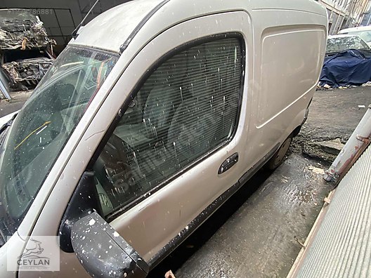 Renault kango sağ ön kapı görseli 2